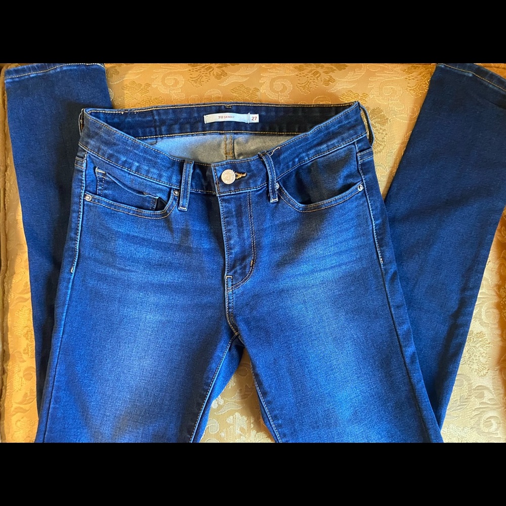 Levi’s 711 Skinny Size 27
